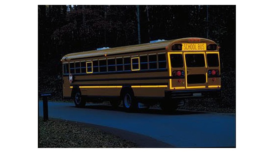 專(zhuān)項(xiàng)作業(yè)車(chē)需要貼反光膜嗎-廠家講解【昆山玉寰】