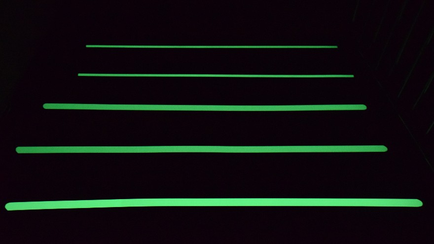 有發光反光的防滑條嗎-自發光防滑條推薦【昆山玉寰】