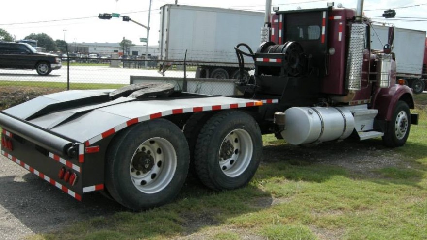 紅白反光警示膠帶，夜間警示小能手！