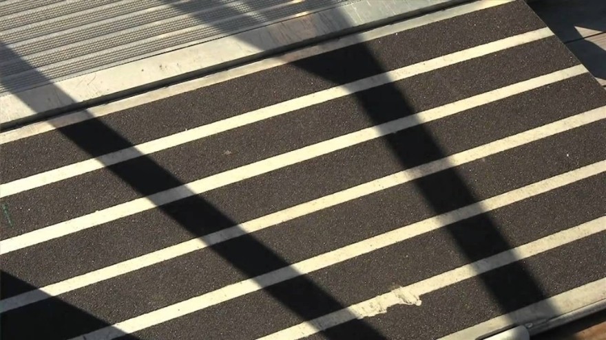 防滑膠帶，地鐵站路面防滑處理的好方法